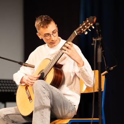 Proljetni 25 19