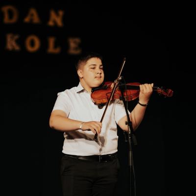 Danskole 24 22